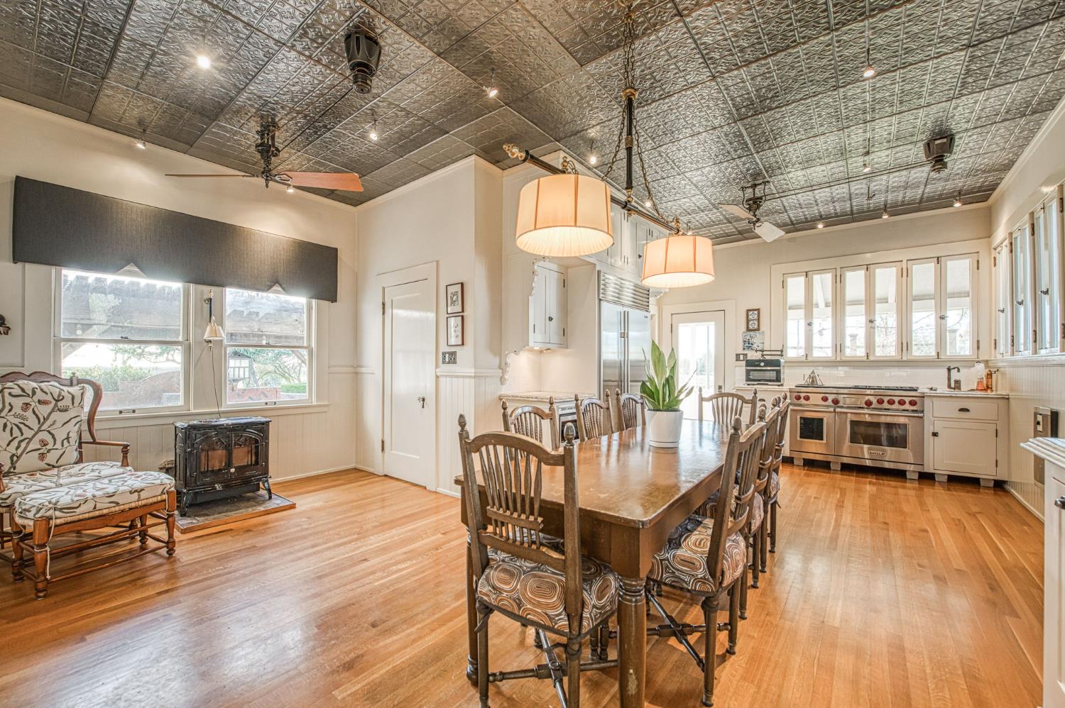 9486 E Lincoln Ave, Del Rey, CA 93616