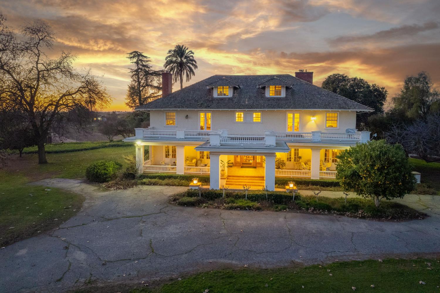 9486 E Lincoln Ave, Del Rey, CA 93616