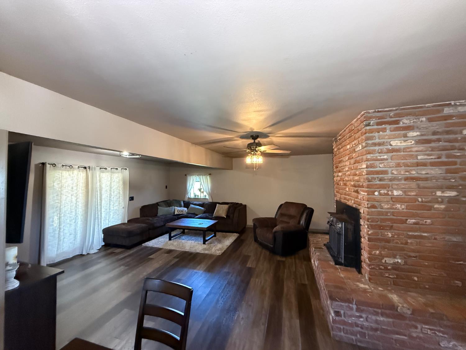 6545 S Cedar Ave, Fresno, CA 93725