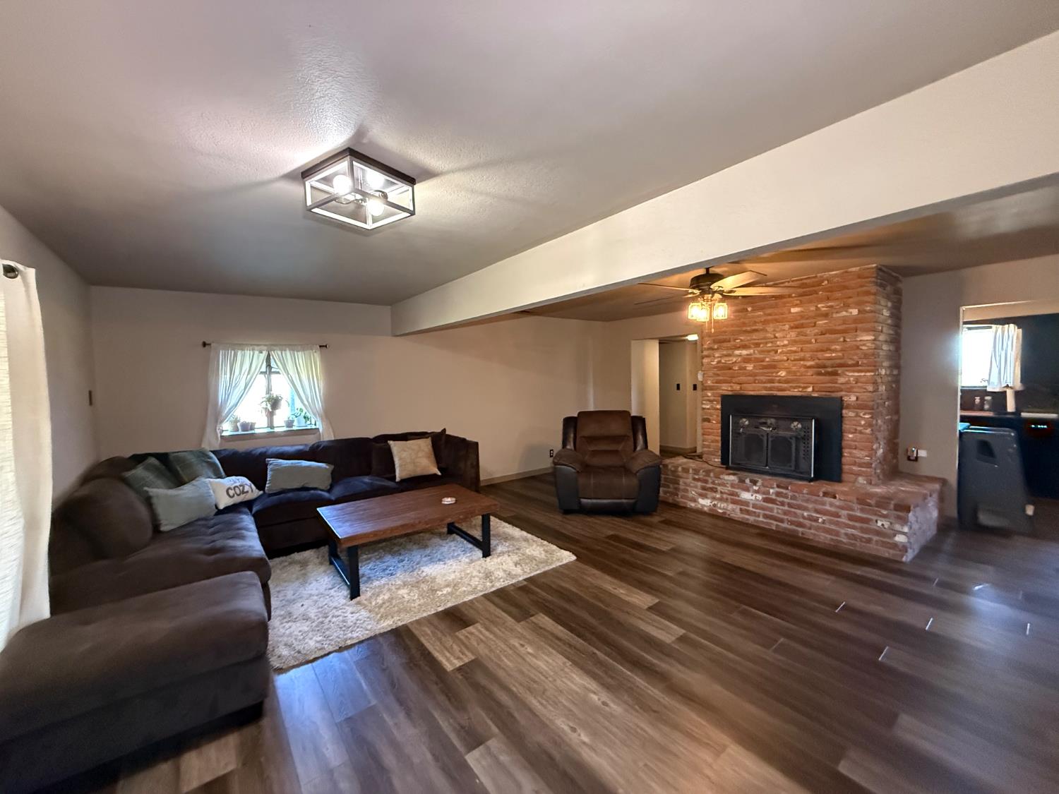 6545 S Cedar Ave, Fresno, CA 93725