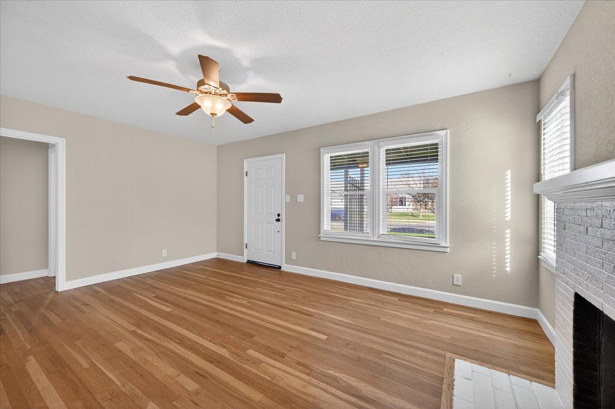 1146 E Cortland, Fresno, CA 93704