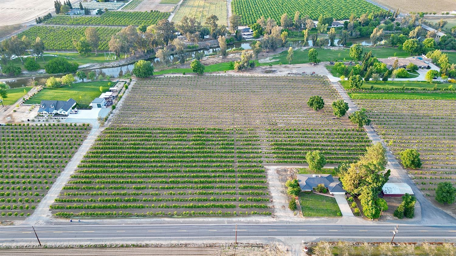 5750 Benicia Ave, Kingsburg, CA 93631