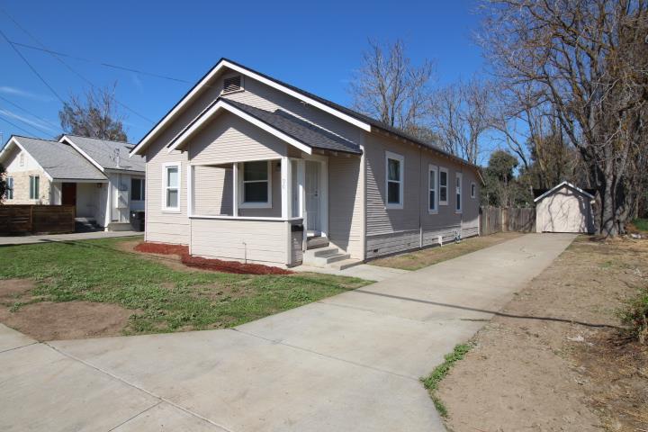 90 Magnolia, Lemoore, CA 93245
