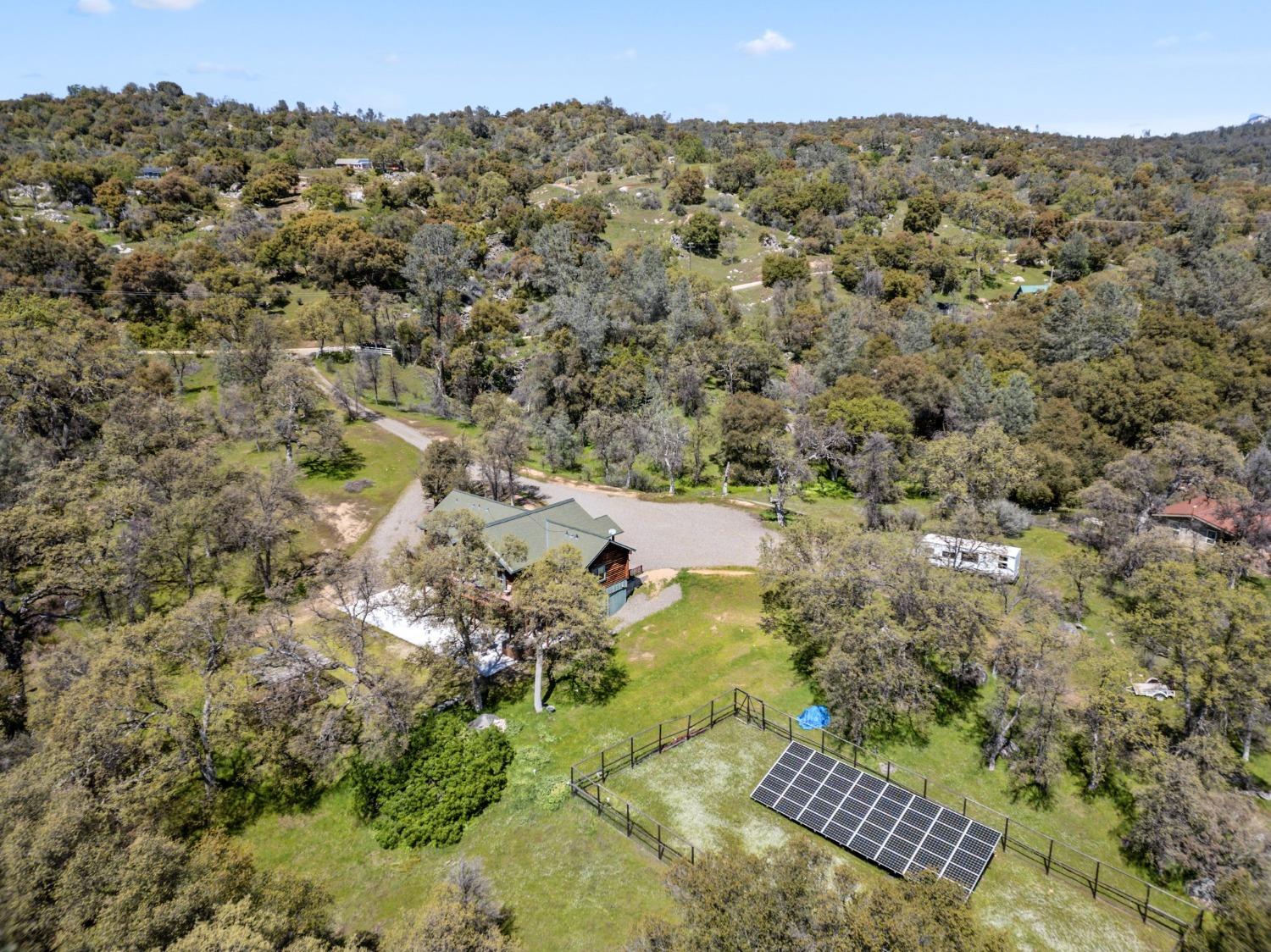 3133 River Haven Dr, Mariposa, CA 95338