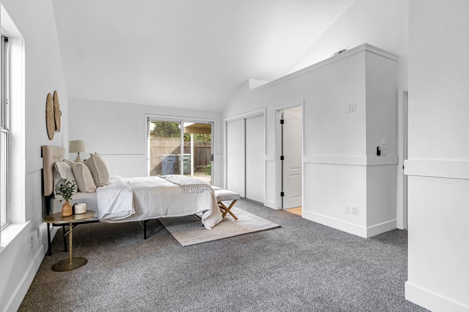 5882 W Fallon Ave, Fresno, CA 93722