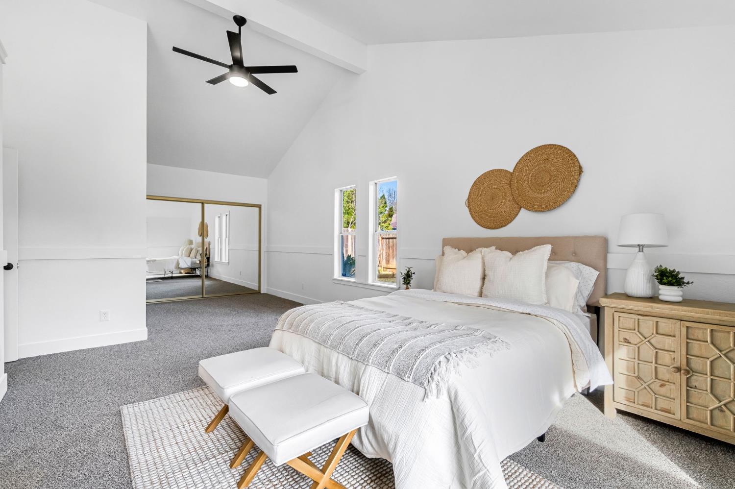 5882 W Fallon Ave, Fresno, CA 93722