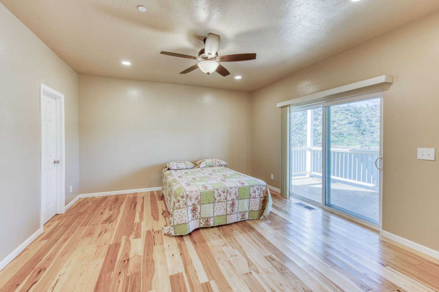 28053 Sky Harbour Rd, Friant, CA 93626