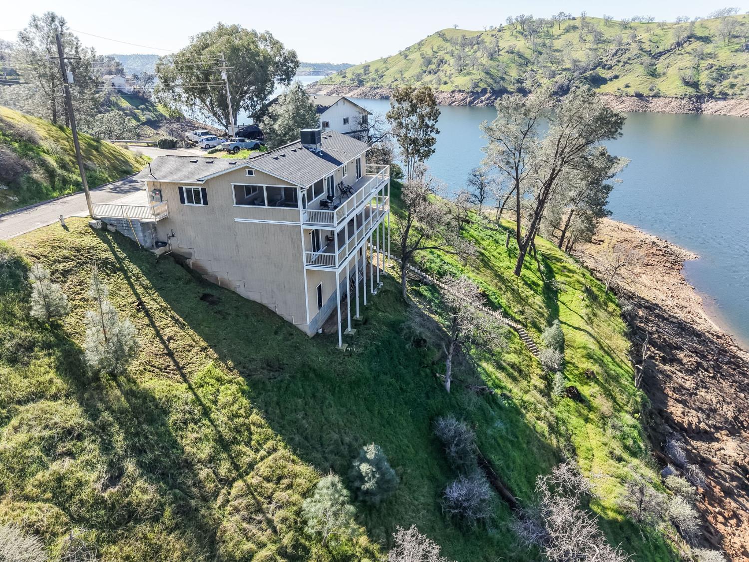 28053 Sky Harbour Rd, Friant, CA 93626
