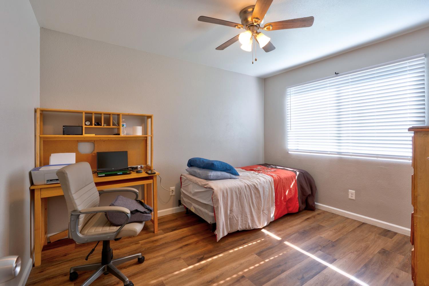 1840 Cheyenne Dr, Merced, CA 95348