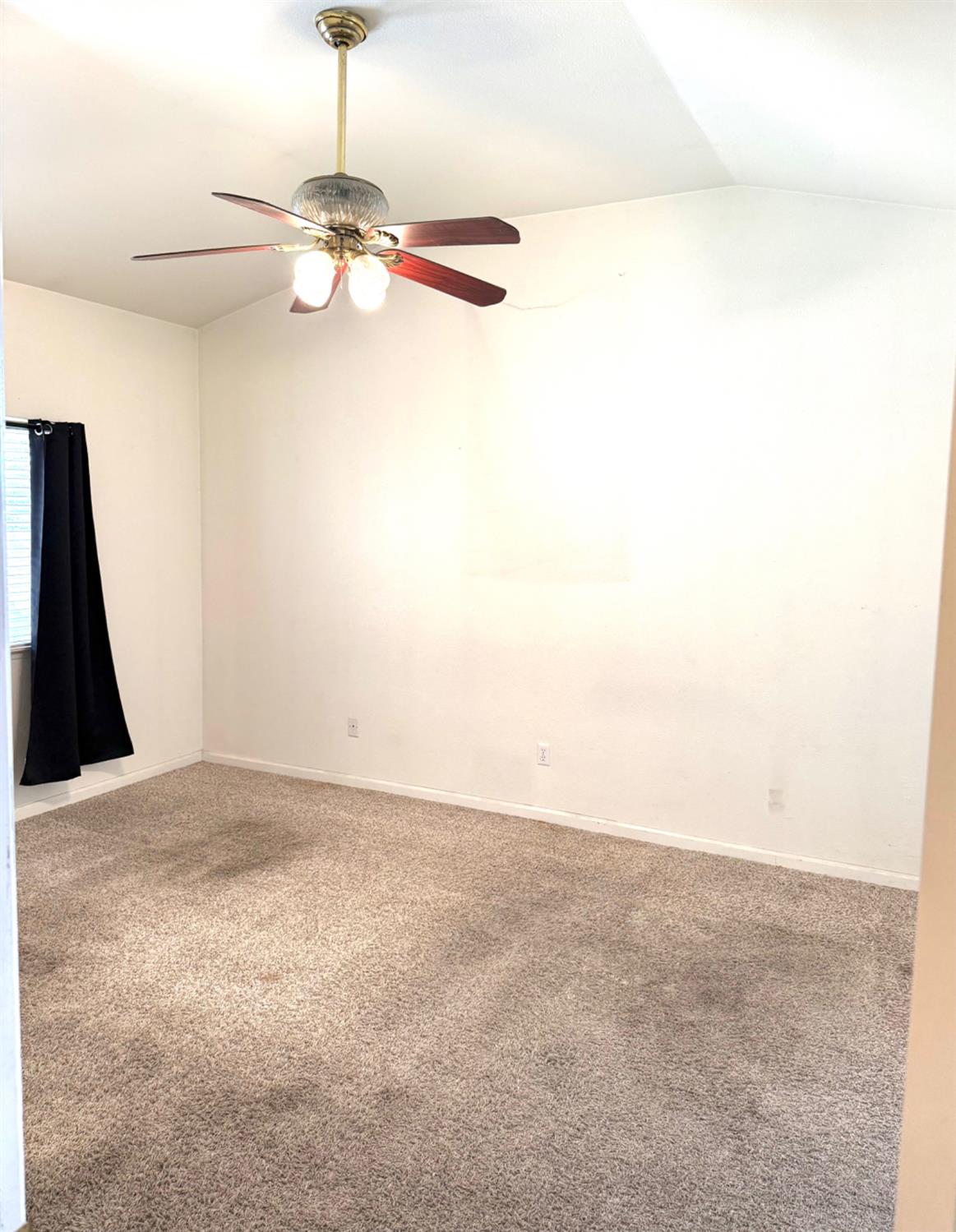 10201 N Whitney Ave, Fresno, CA 93730