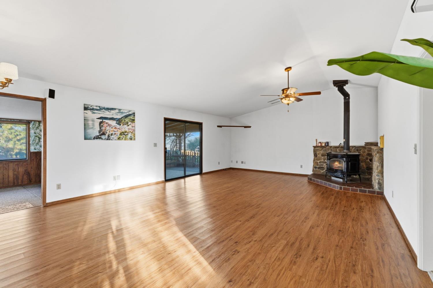 44800 Ahwahnee Acres Rd, Ahwahnee, CA 93601