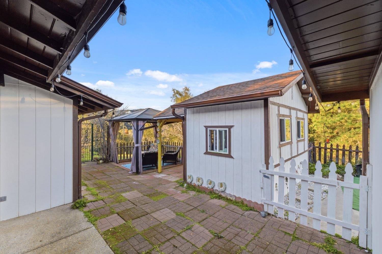 44800 Ahwahnee Acres Rd, Ahwahnee, CA 93601