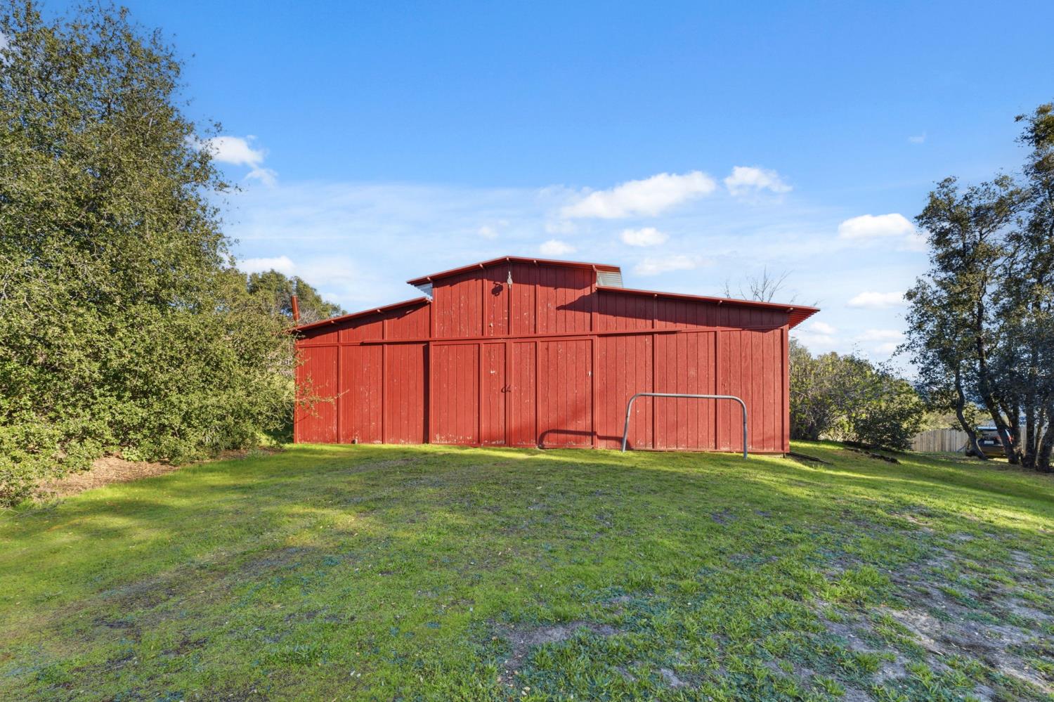 44800 Ahwahnee Acres Rd, Ahwahnee, CA 93601