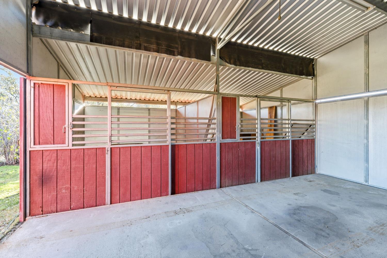 44800 Ahwahnee Acres Rd, Ahwahnee, CA 93601