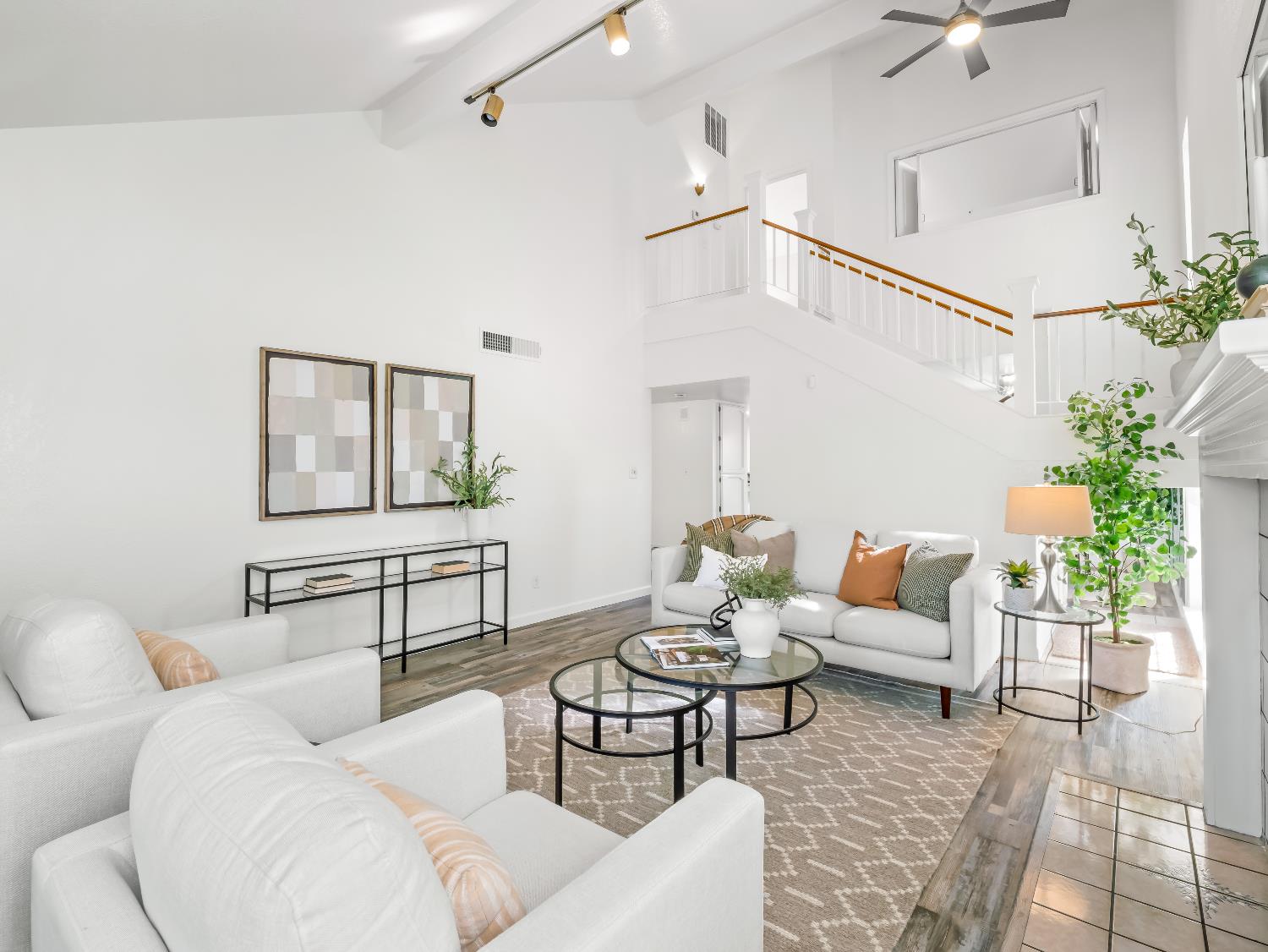 7029 N Teilman Ave, Fresno, CA 93711