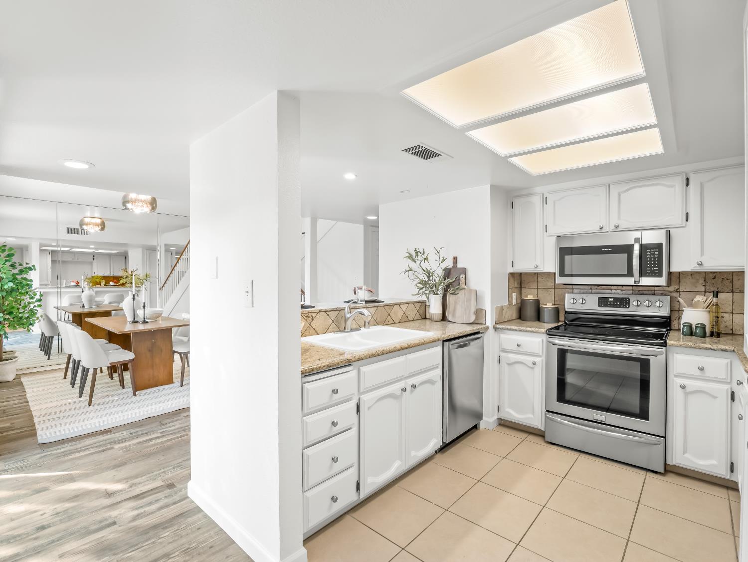 7029 N Teilman Ave, Fresno, CA 93711