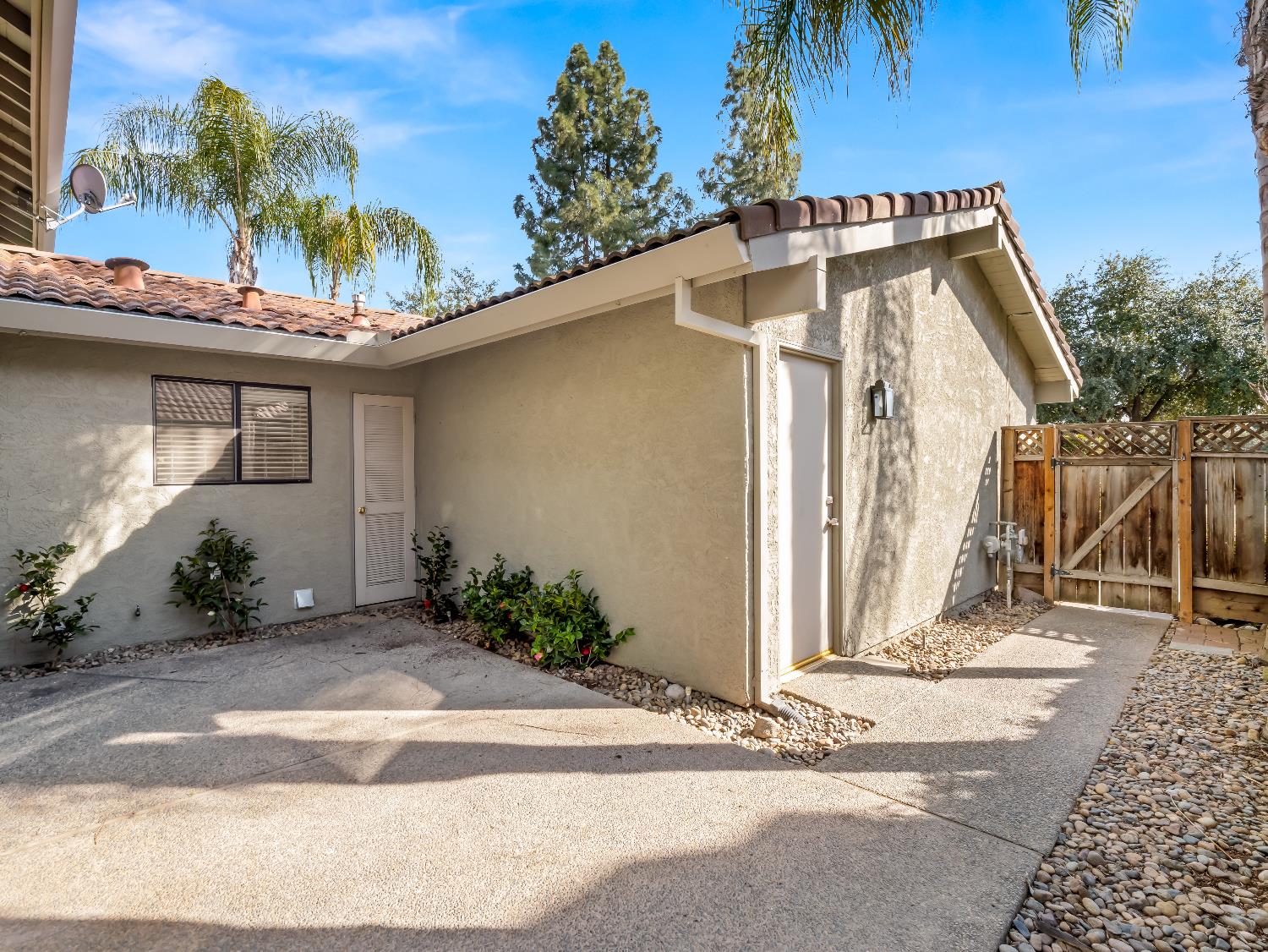 7029 N Teilman Ave, Fresno, CA 93711