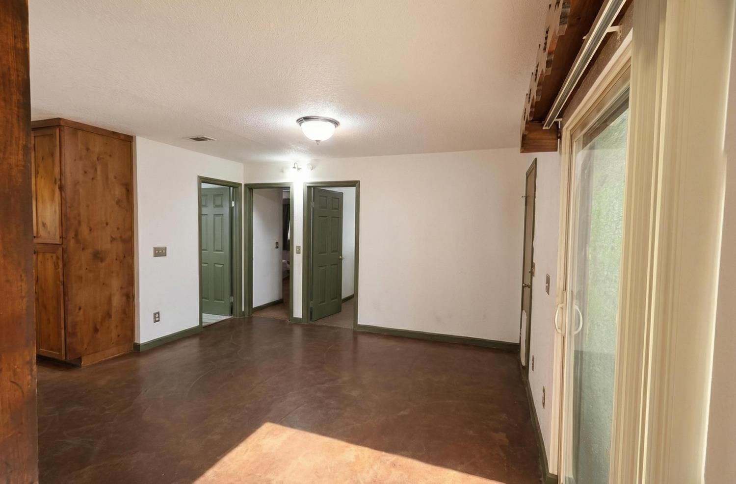 14788 Blue Oak Ln, Prather, CA 93651