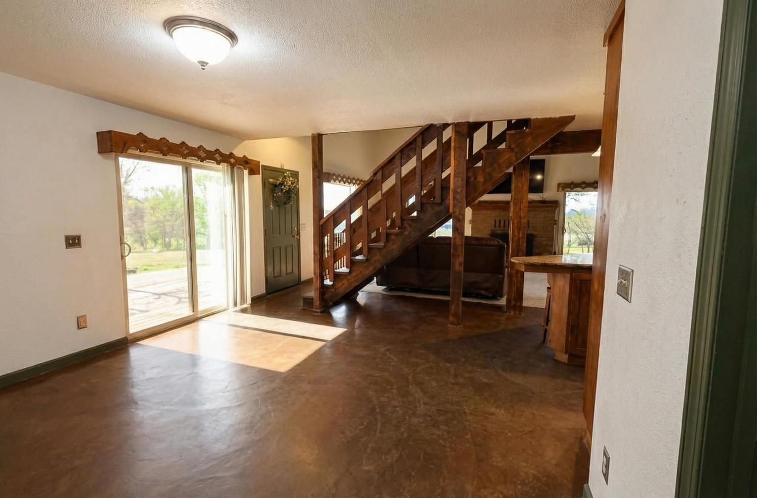 14788 Blue Oak Ln, Prather, CA 93651