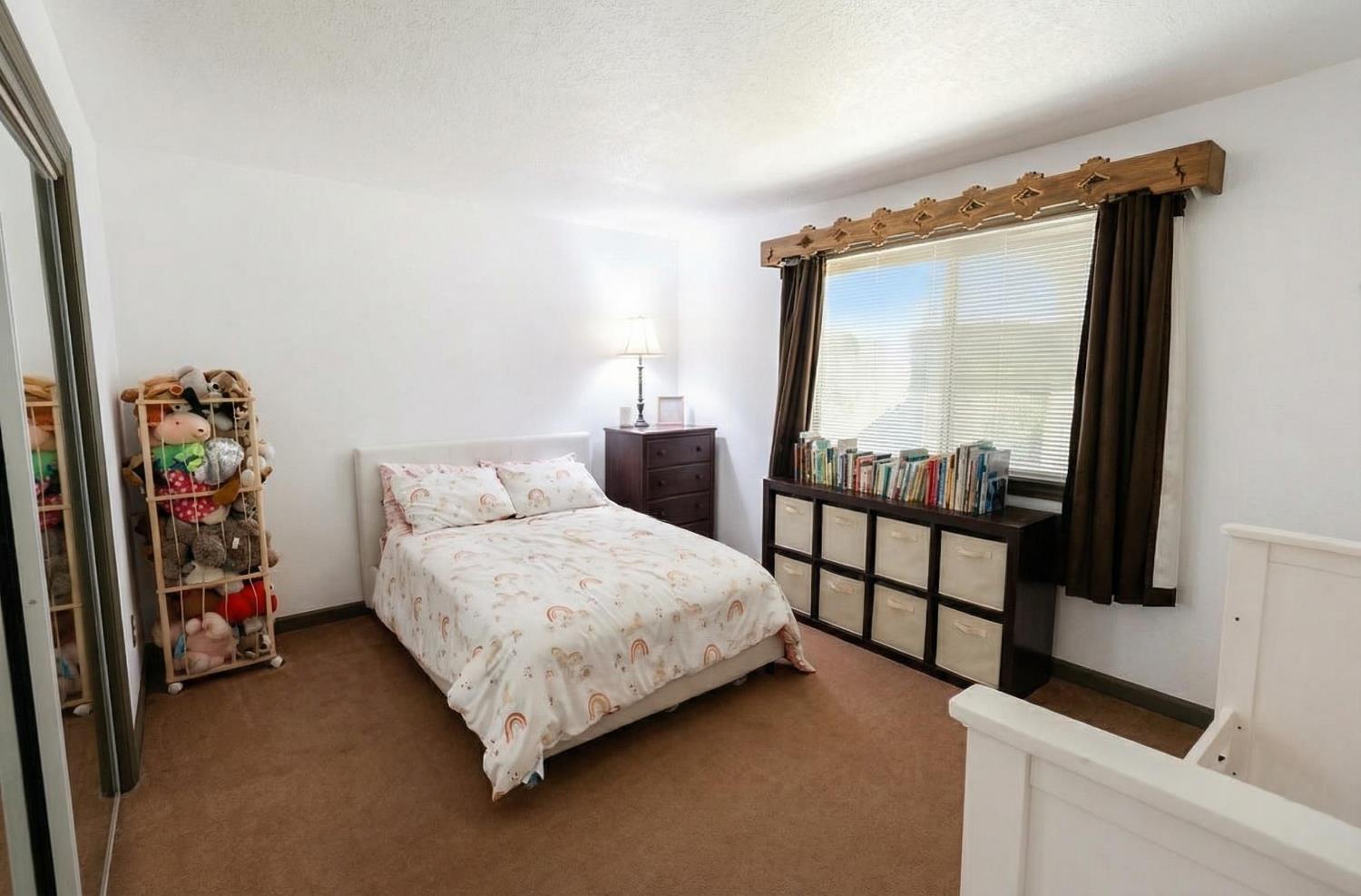 14788 Blue Oak Ln, Prather, CA 93651