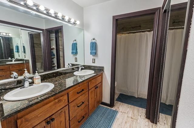 14788 Blue Oak Ln, Prather, CA 93651