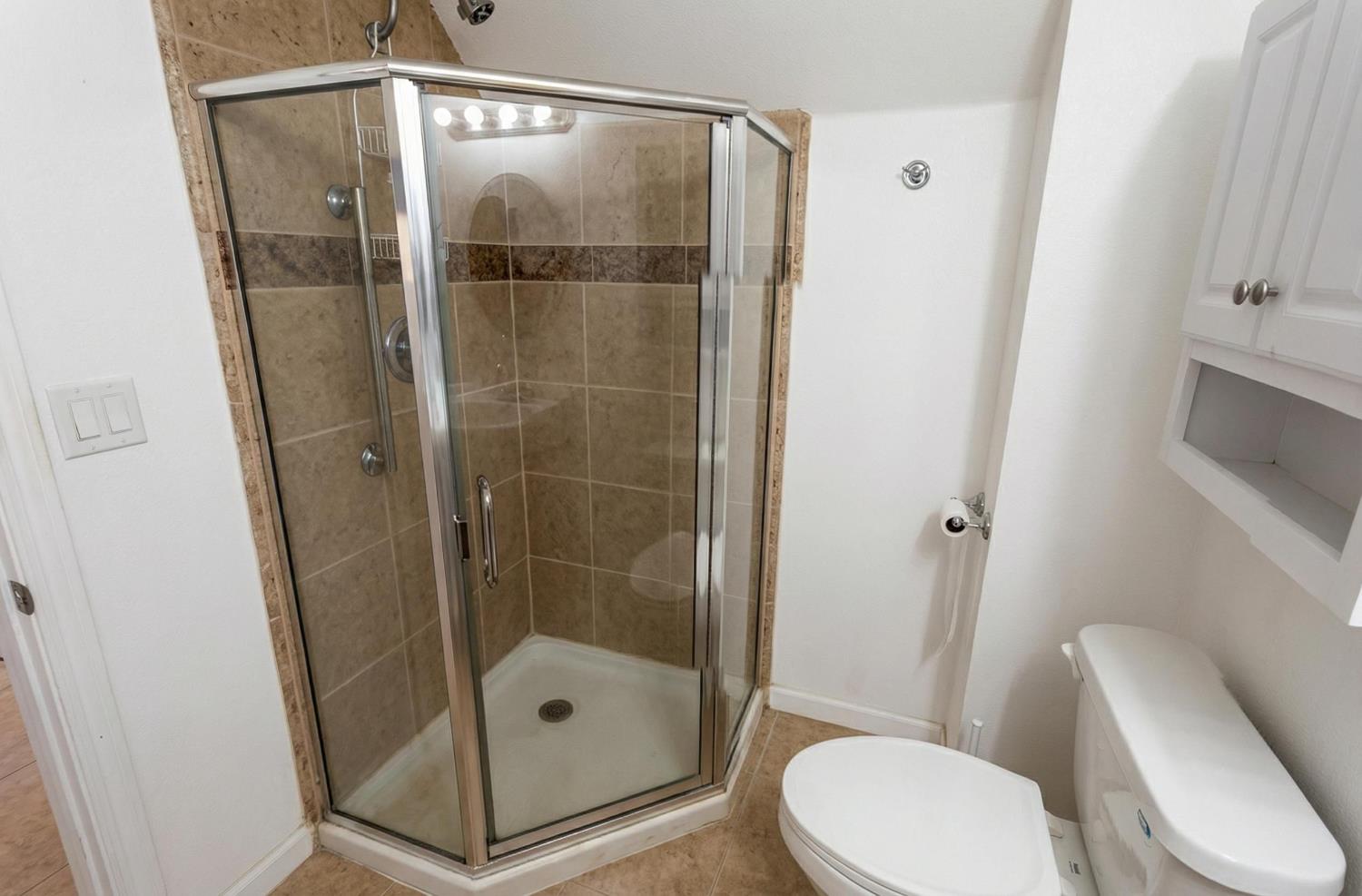 14788 Blue Oak Ln, Prather, CA 93651