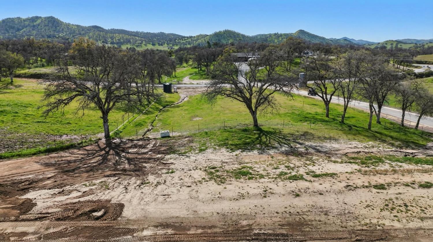 14788 Blue Oak Ln, Prather, CA 93651