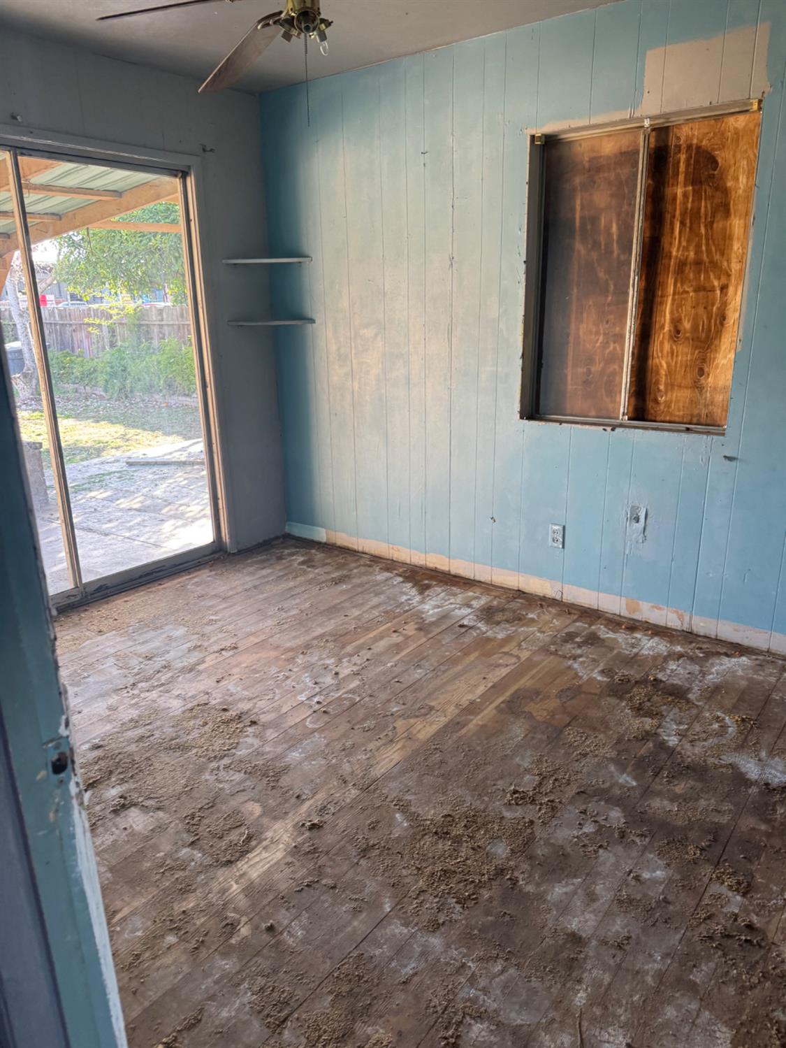 12935 Sierra, Cutler, CA 93615