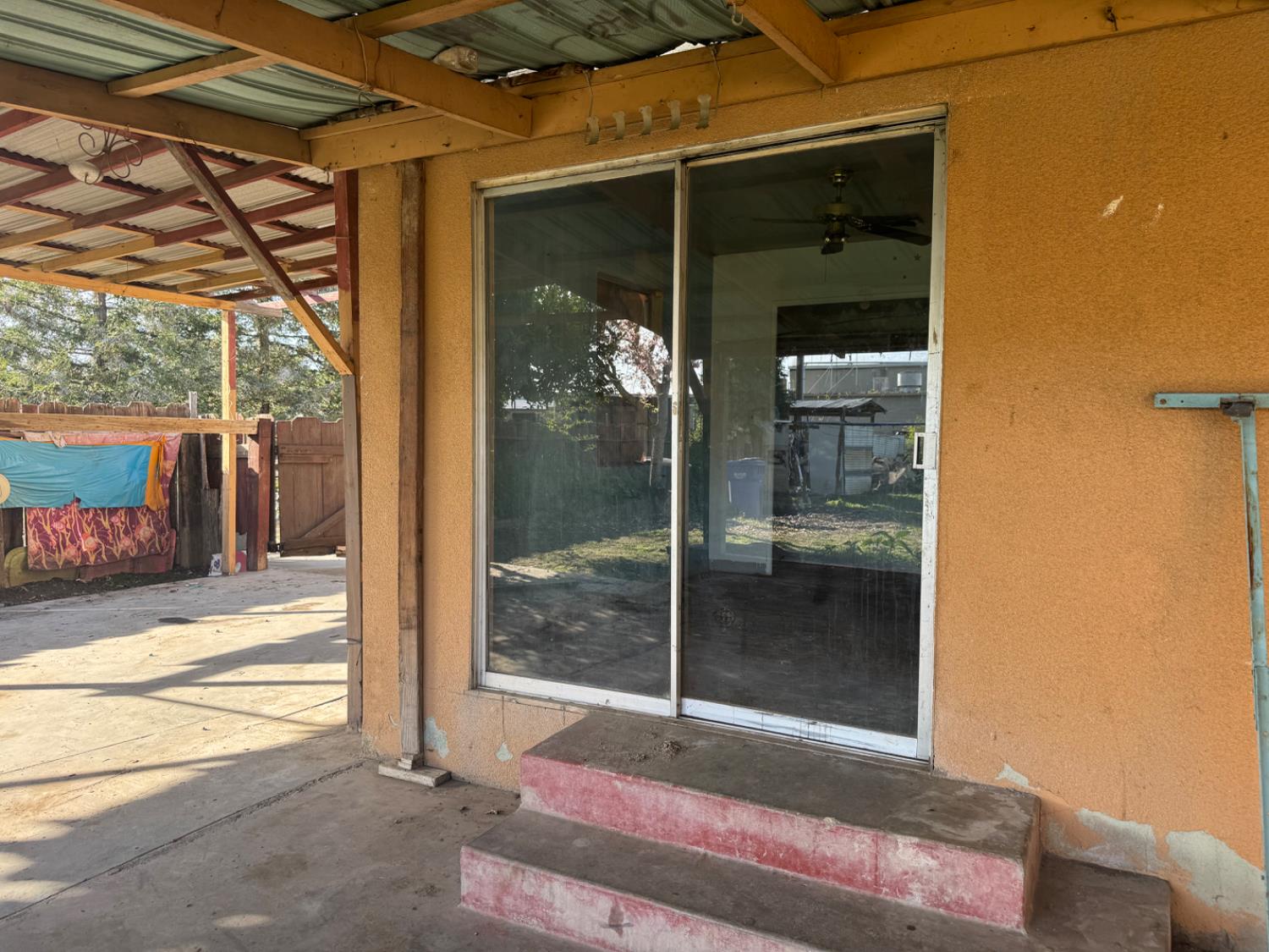 12935 Sierra, Cutler, CA 93615