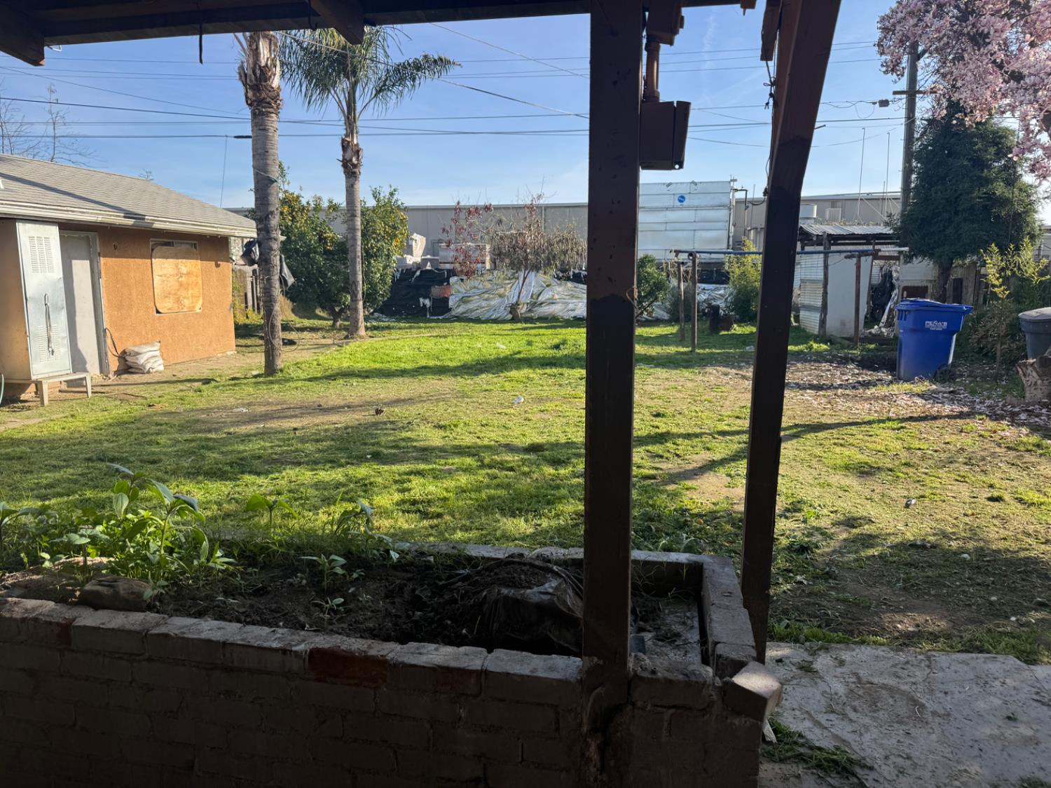 12935 Sierra, Cutler, CA 93615