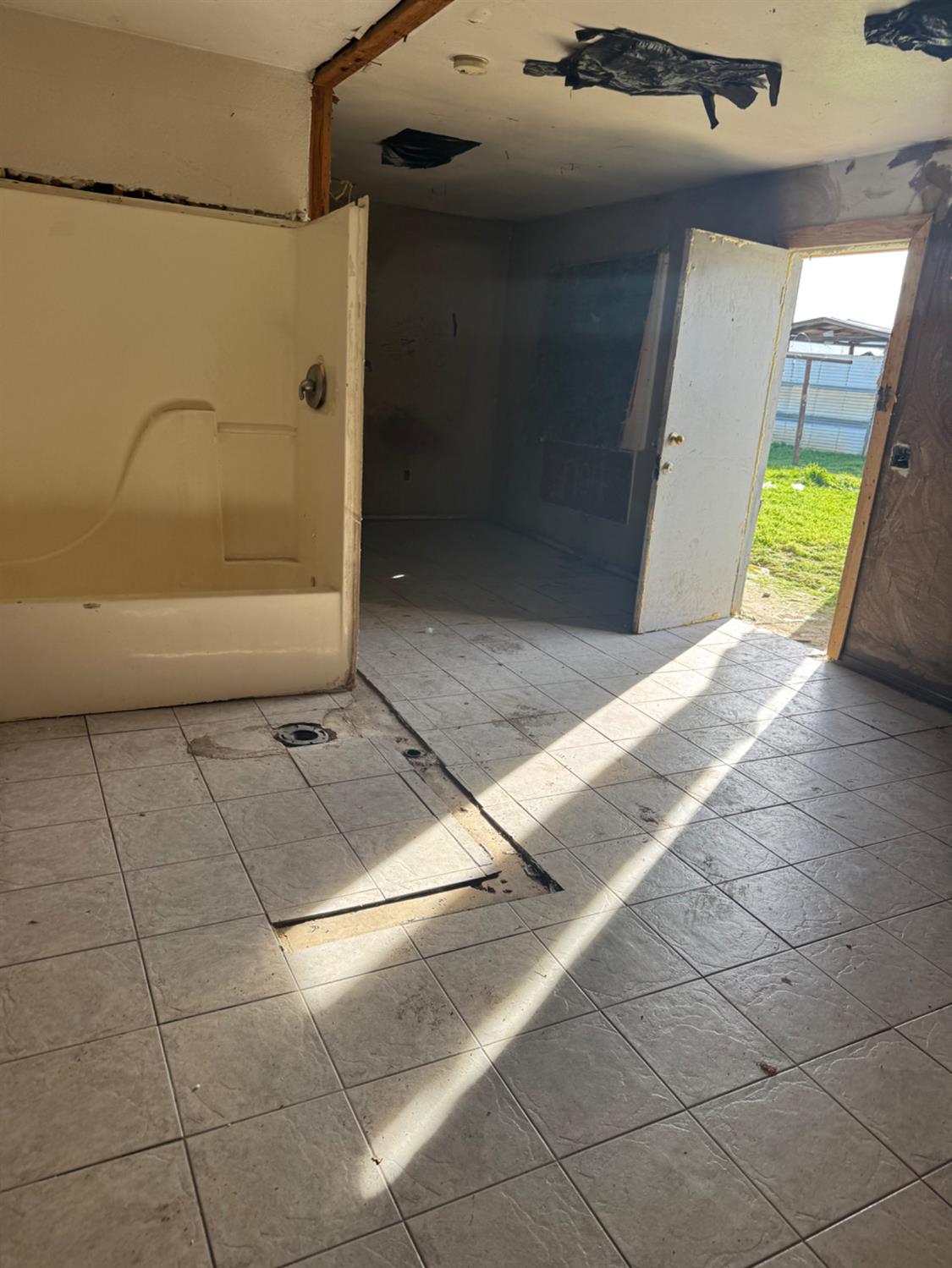 12935 Sierra, Cutler, CA 93615