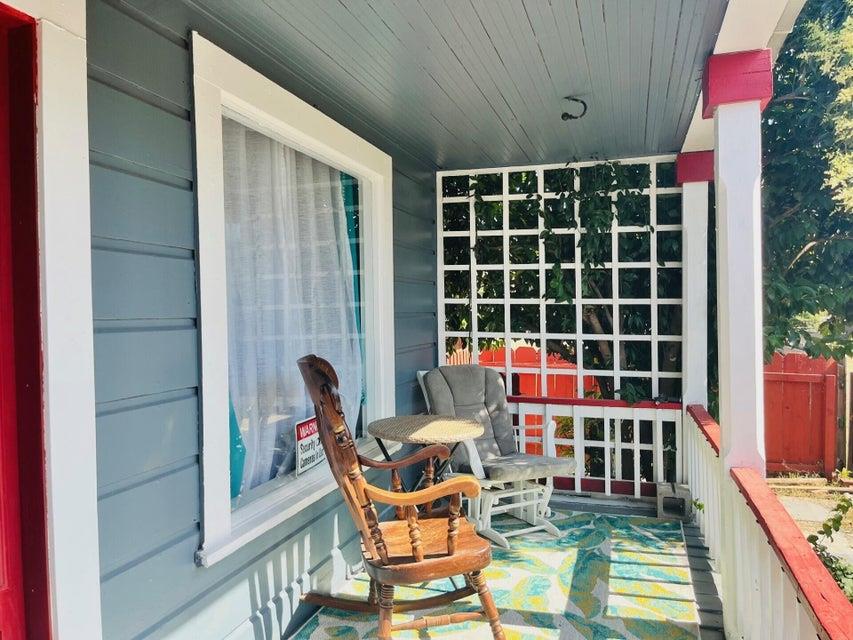 824 N Willis St, Visalia, CA 93291