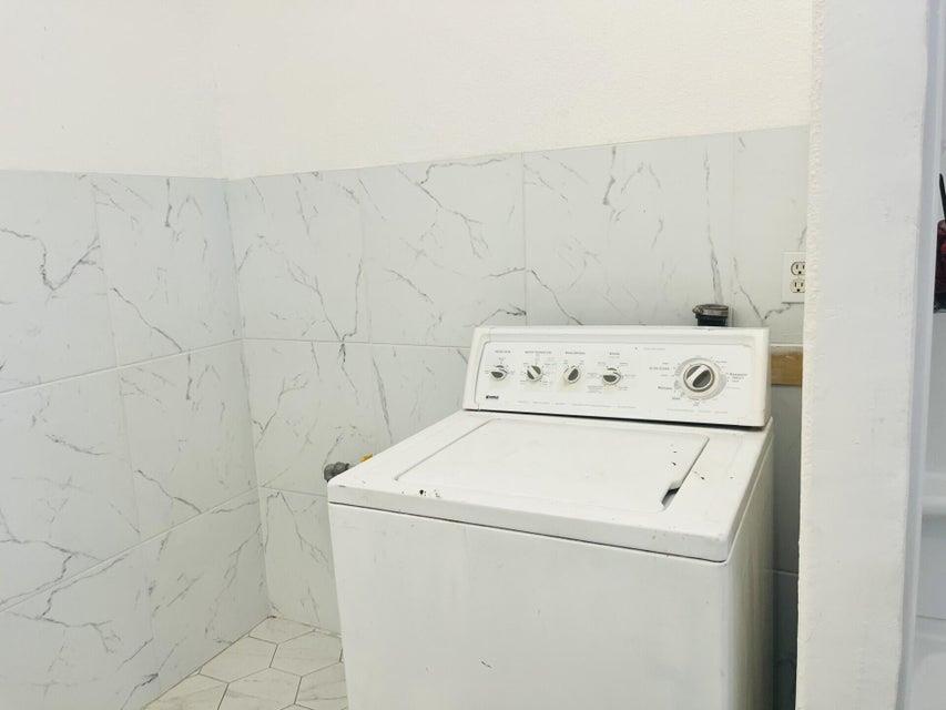 824 N Willis St, Visalia, CA 93291