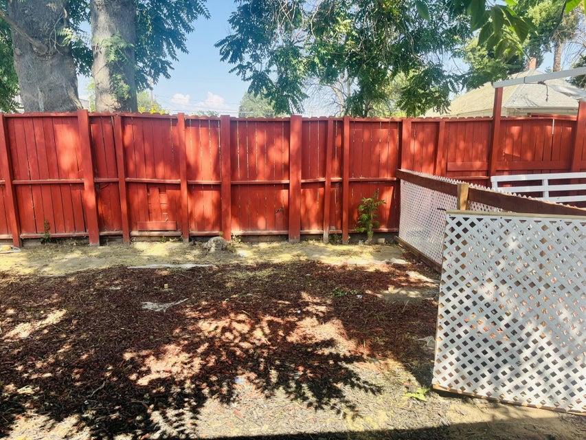 824 N Willis St, Visalia, CA 93291