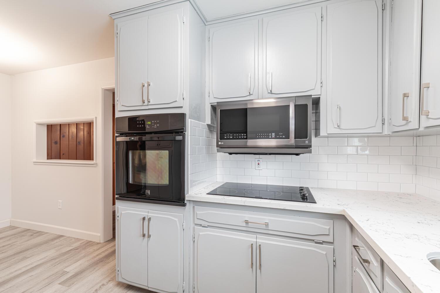 4365 N 5Th St, Fresno, CA 93726