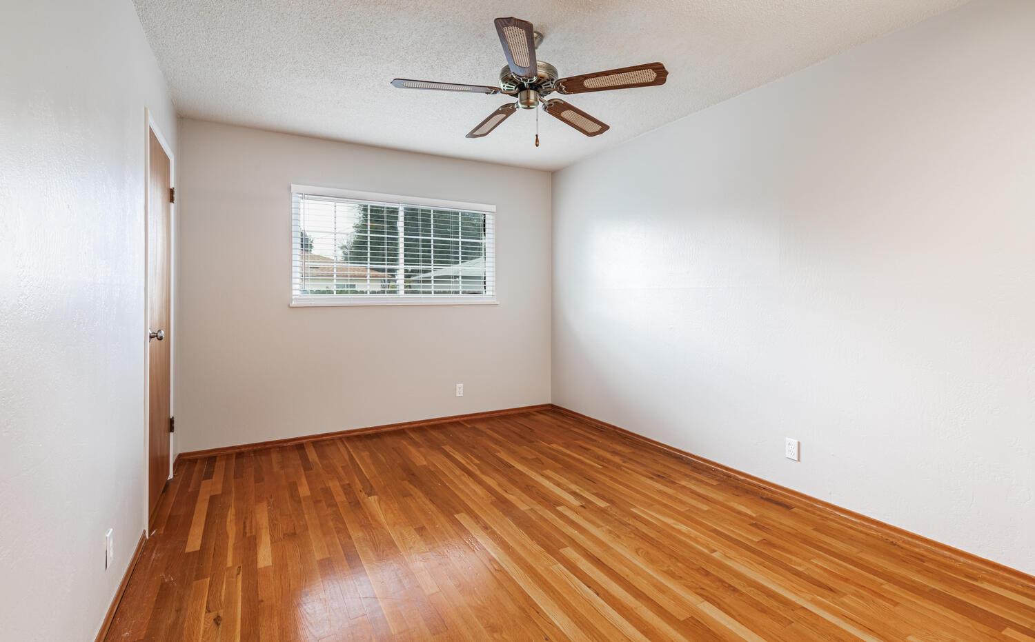 4365 N 5Th St, Fresno, CA 93726