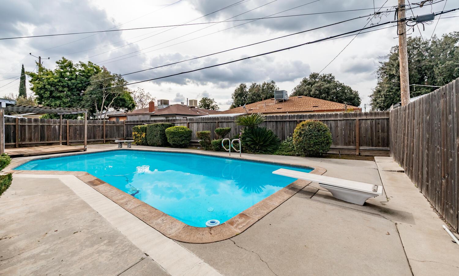 4365 N 5Th St, Fresno, CA 93726