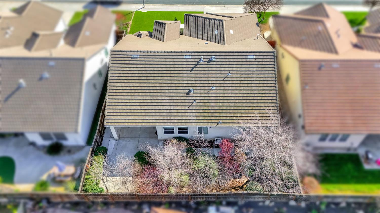 7261 N Ivanhoe Ave, Fresno, CA 93722