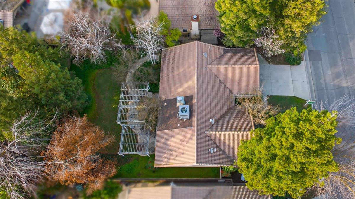 6353 N Brix, Fresno, CA 93722