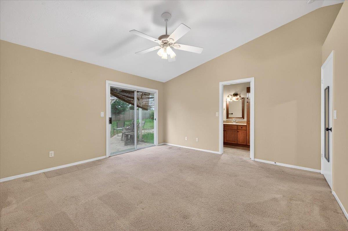 6353 N Brix, Fresno, CA 93722