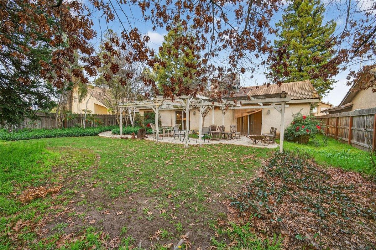 6353 N Brix, Fresno, CA 93722