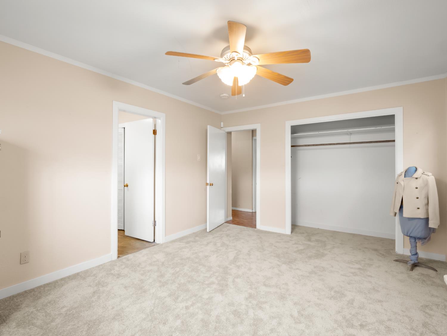 4847 S Greenwood Ave, Del Rey, CA 93616