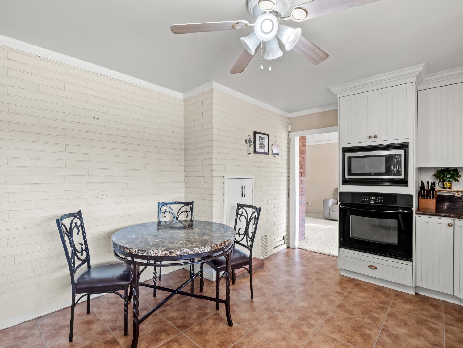 4847 S Greenwood Ave, Del Rey, CA 93616