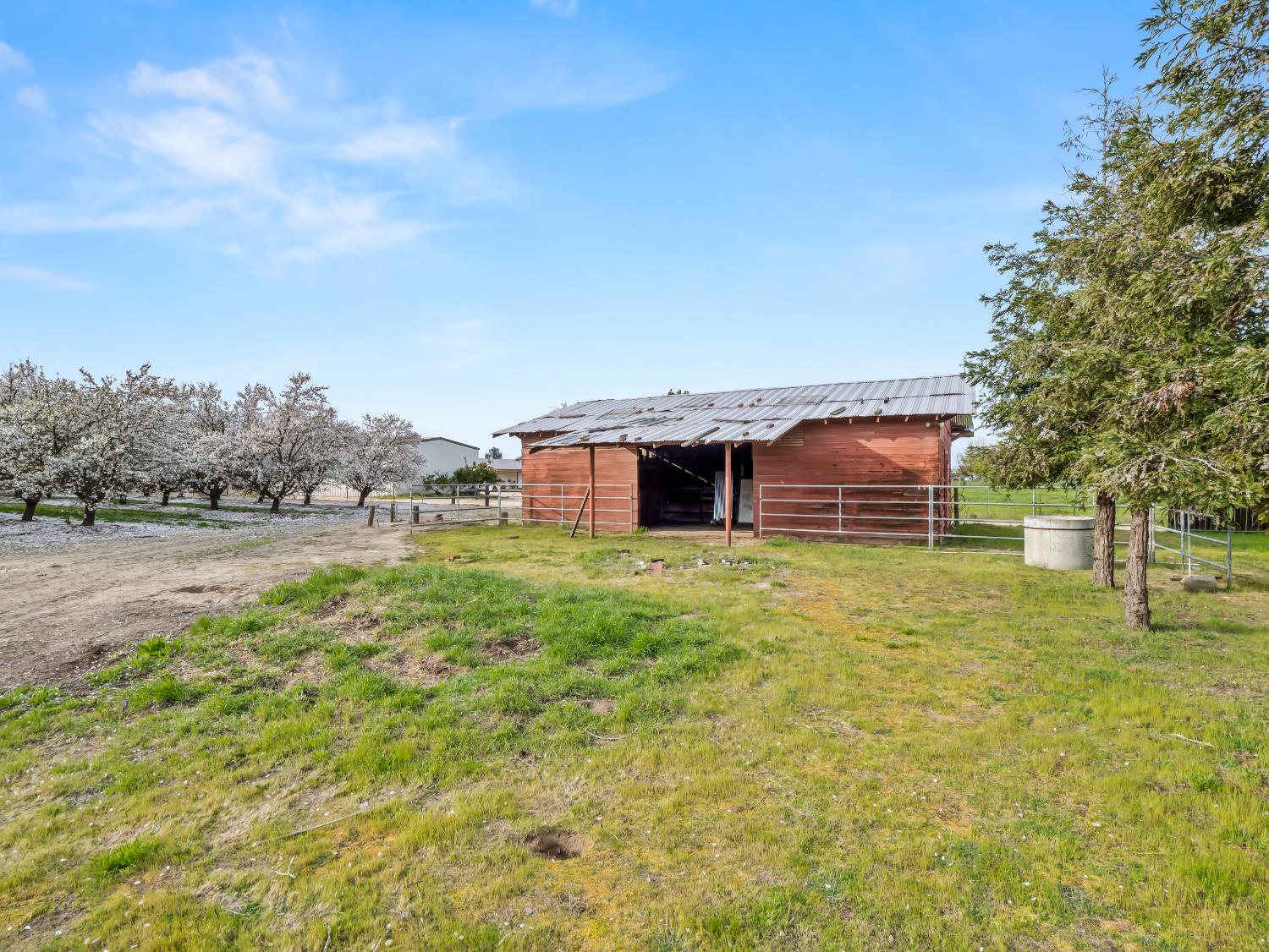 4847 S Greenwood Ave, Del Rey, CA 93616