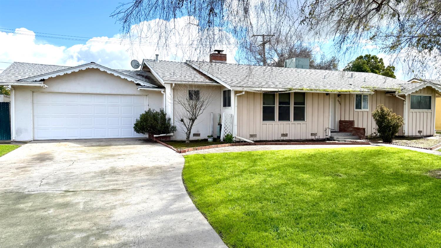 2335 N Douty St, Hanford, CA 93230