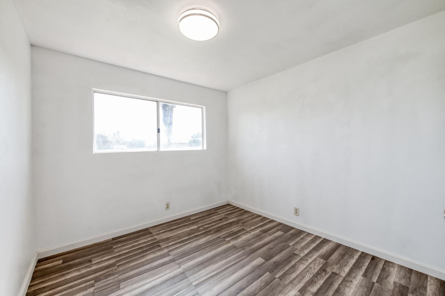 3448 W Peralta Way, Fresno, CA 93722