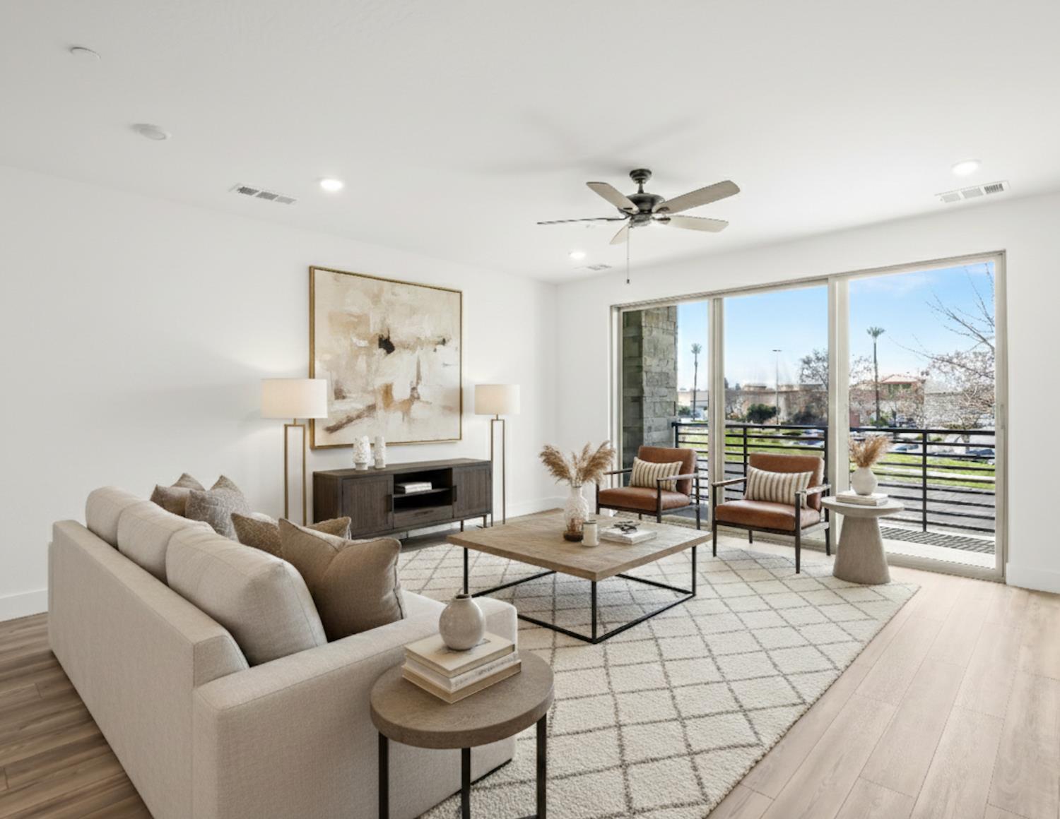 602 W Mahogany Ln, Clovis, CA 93611