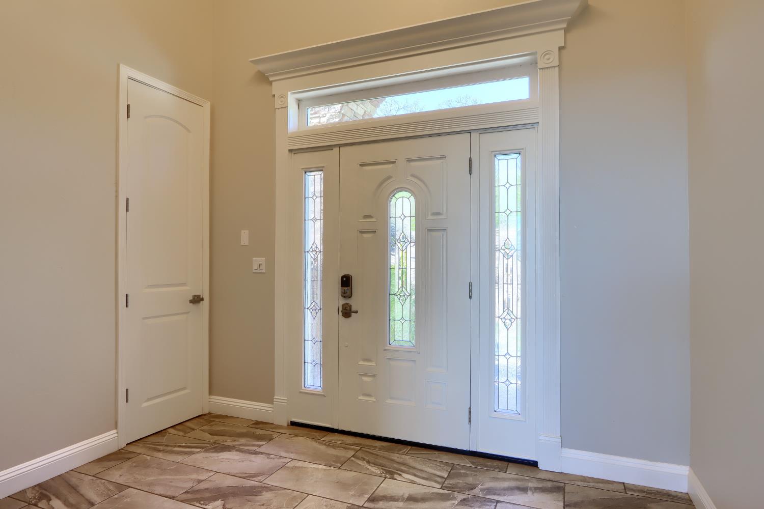 41915 John Muir Dr, Coarsegold, CA 93614