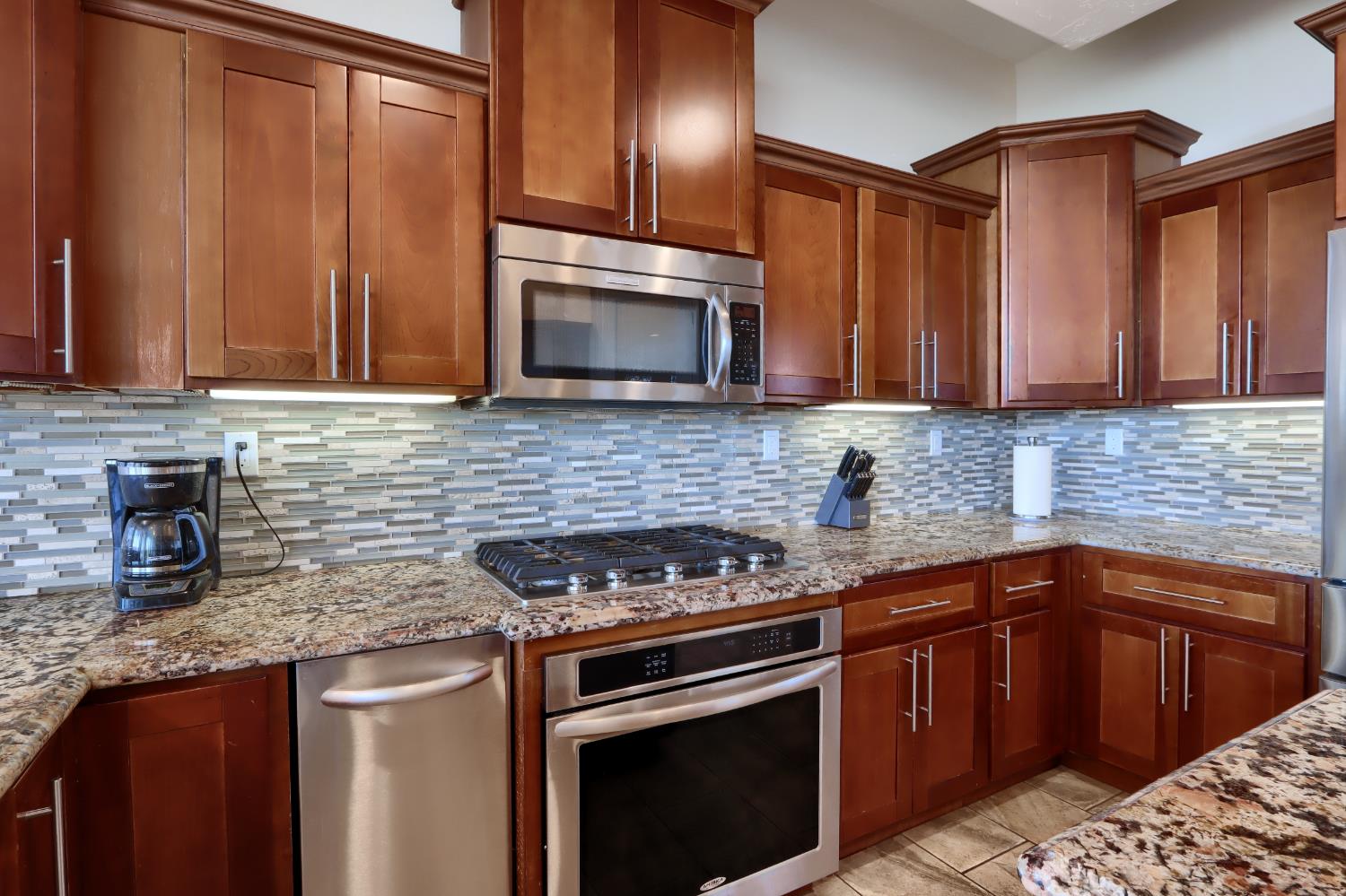 41915 John Muir Dr, Coarsegold, CA 93614