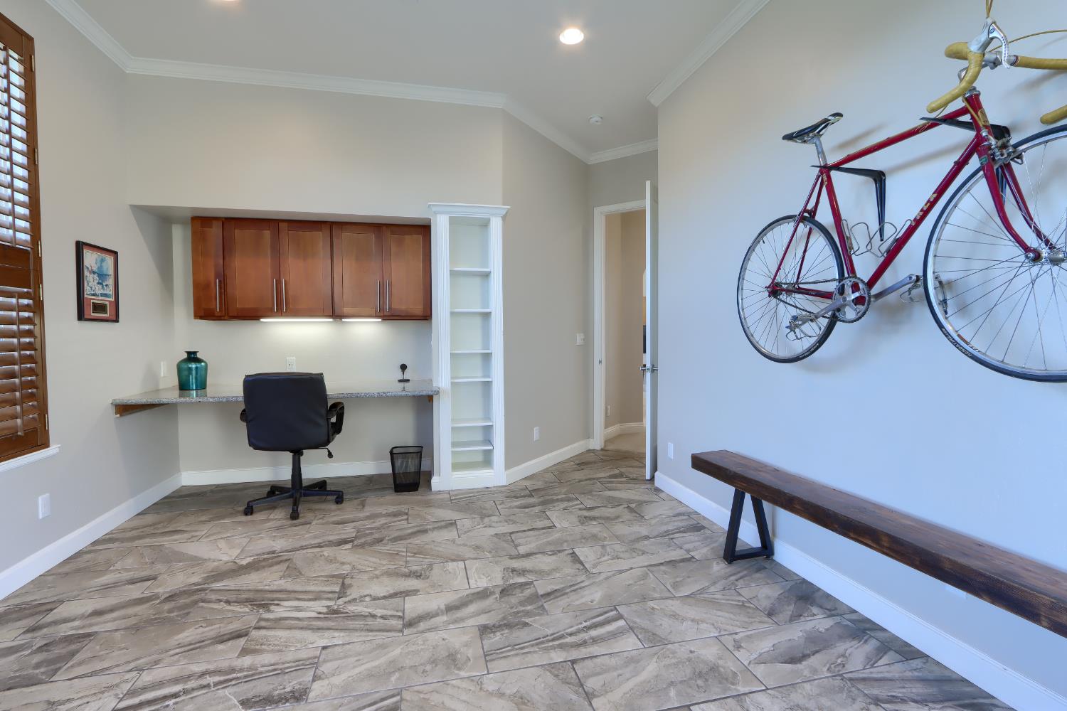 41915 John Muir Dr, Coarsegold, CA 93614